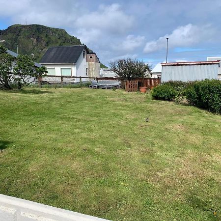 Litith Einbylishus A Besta Stath. Vestmannaeyjar Exterior photo